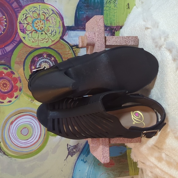 Diana Heeled Sandals New SZ 8.5 - Picture 5 of 7